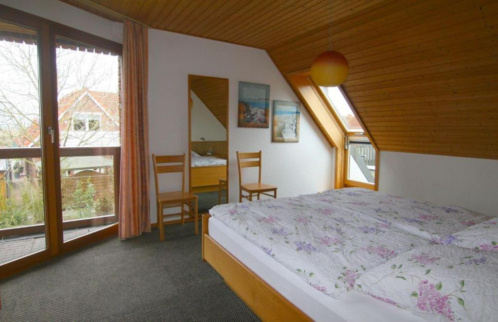 Appartamento Haus Emken Neuharlingersiel Esterno foto